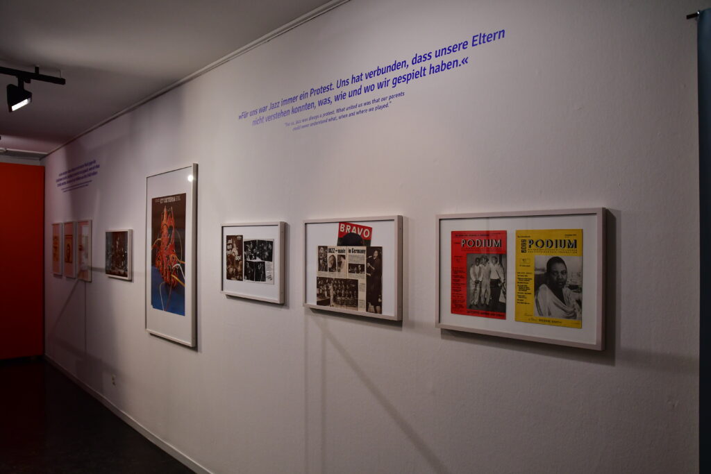 Die Ausstellung Eberhard Weber. Colours of Jazz